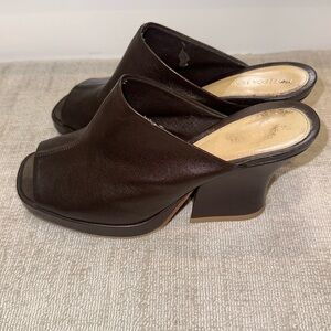 Bottega veneta platform leather slide sandals